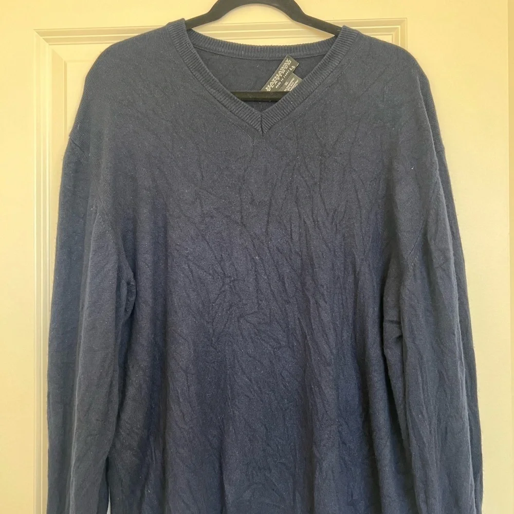 Hathaway Platinum 50/50 Cashmere/Silk Made In Italy Navy Blue Sweater In Size XL